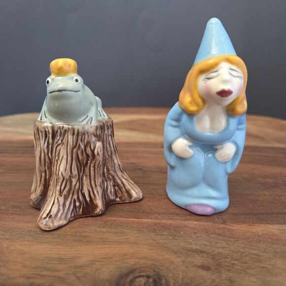 VTG CLAY ART Princess and the Frog Salt & Pepper Shakers 90's - Picture 11 of 13
